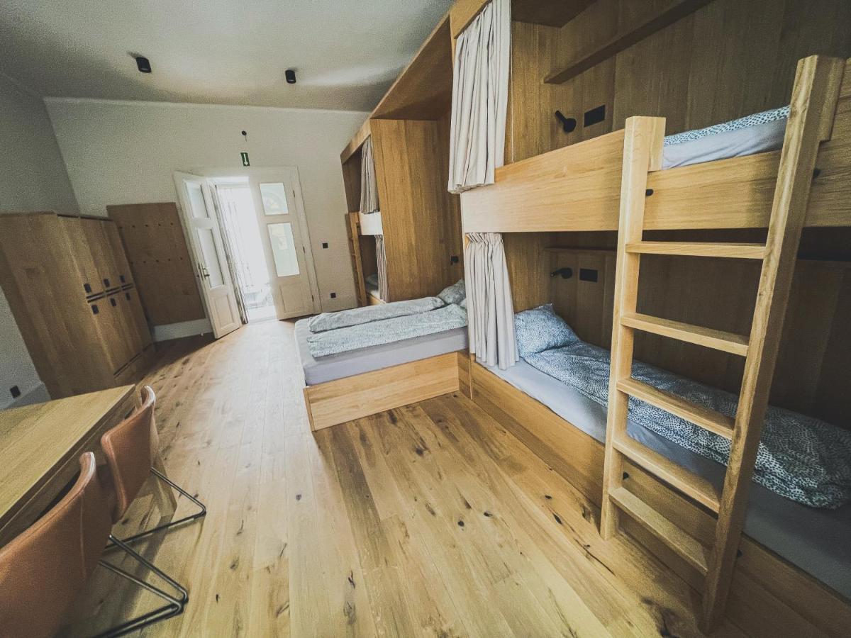 Ruttner Suite Veszprem Exterior photo